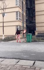 心态崩了，我的健身教练追到抖音上来了