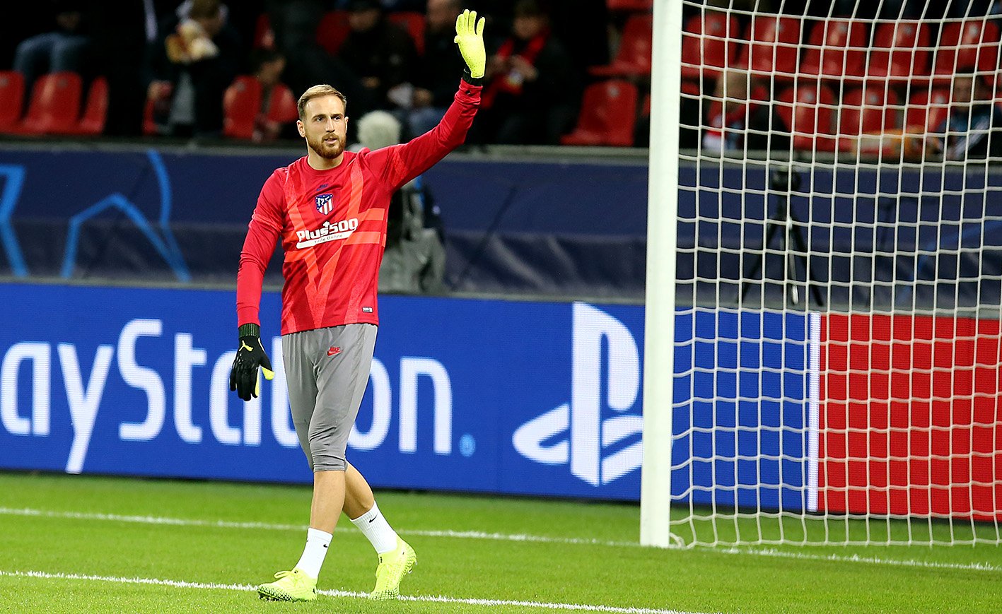 欧冠第一伪强队诞生！阵容不输皇马巴萨，16场却只进18球