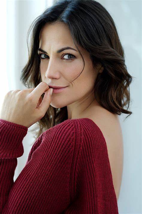 风情万种的日耳曼美女，迷人性感，身材高挑，秀色可餐，热辣无比