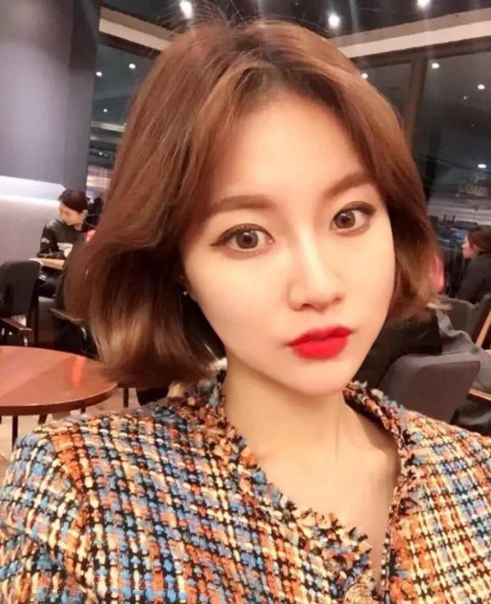 长脸最适合的9款短发女生,45到55岁适合长脸短发发型大全