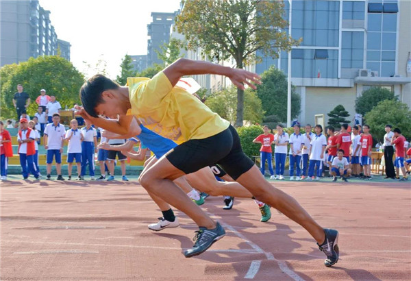 湖大附中星城实验学校,湖南师大附中星城实验中学体育