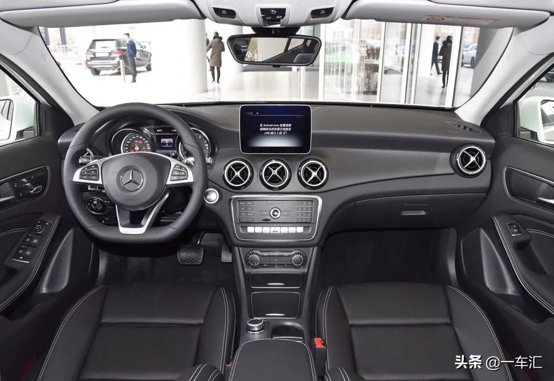 奔驰gla2002022款落地价,奔驰gla200新老款外观