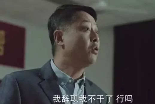 戈尔巴乔夫时期苏联发生的大事件,红场阅兵戈尔巴乔夫掩面而泣