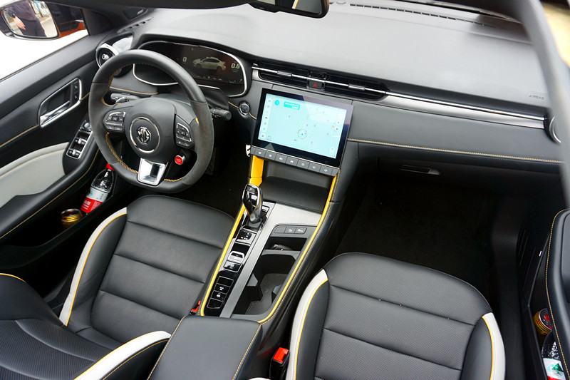 第三代mg6prosupersport赛道模式,激进前卫全新mg6pro预告图发布