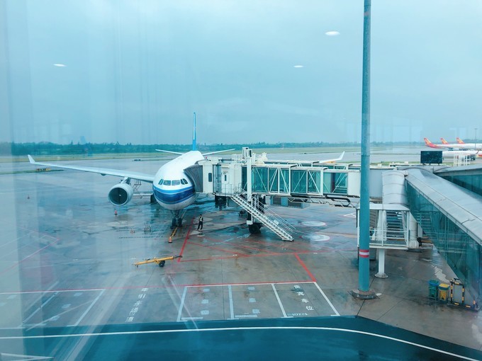 海南冲浪旅游攻略,海南万宁日月湾冲浪攻略