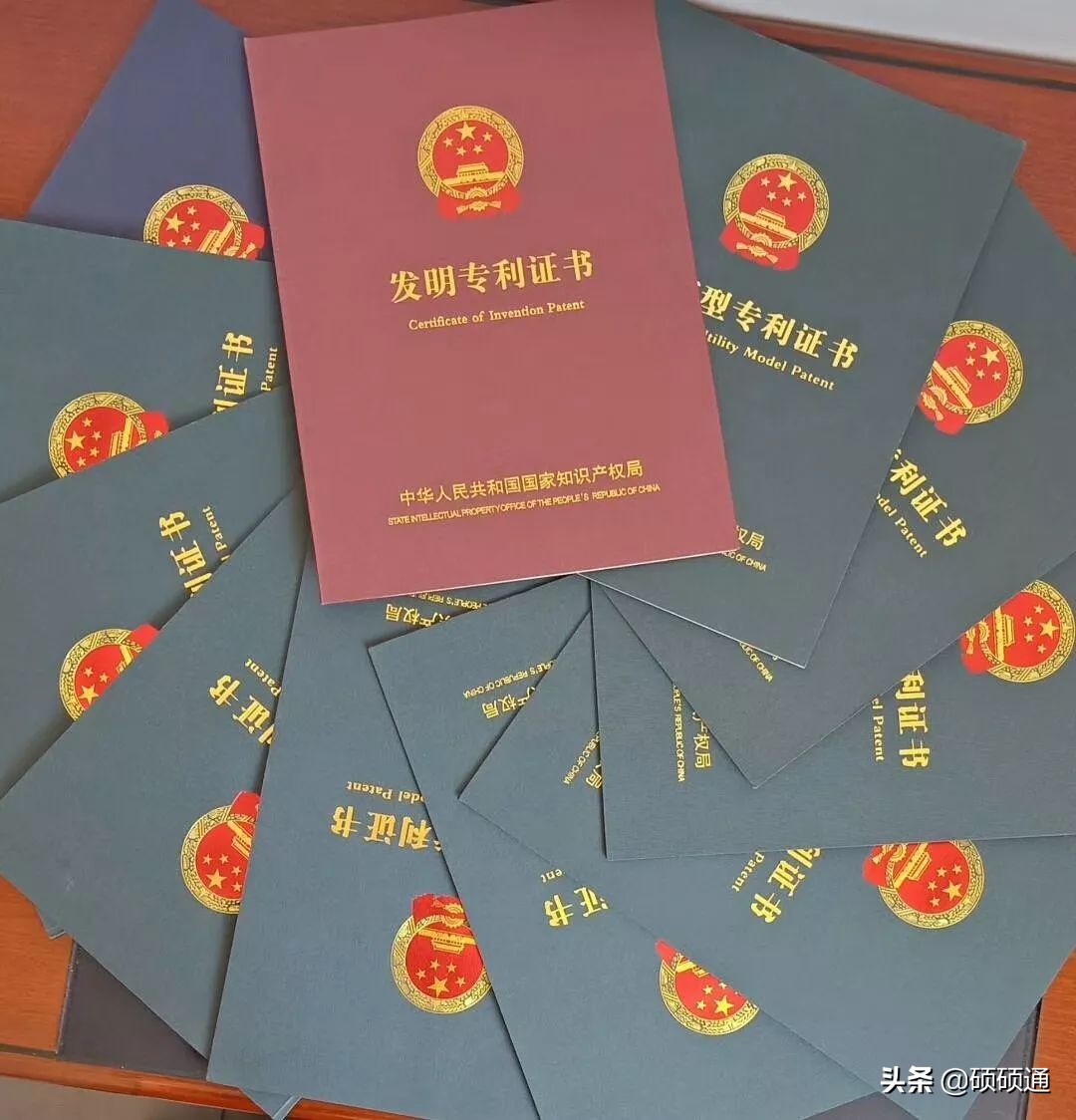 一种新型悬挑架的安装搭设装置,施工现场新型悬挑架