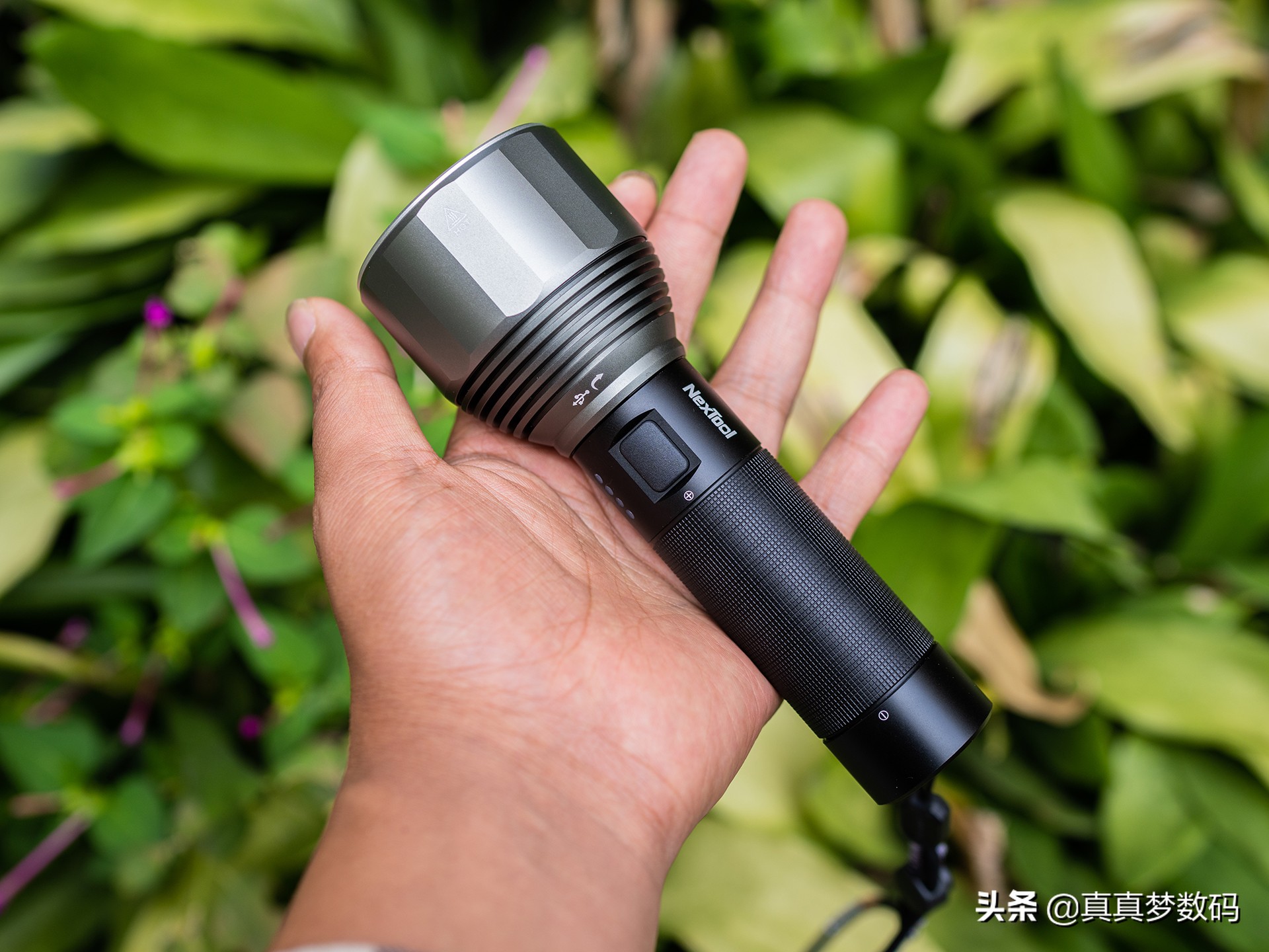 强光手电筒应该如何选择,强光手电筒怎样选