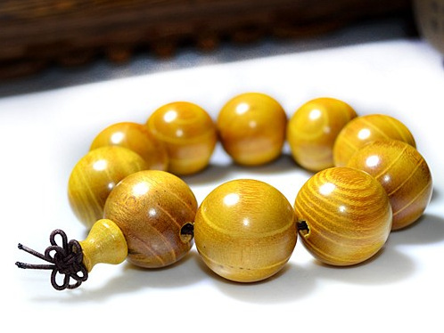 各种木质手串对人体的作用,对人体有益的木质手串