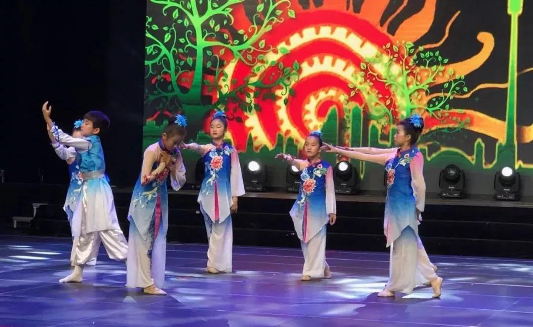 拿奖到手软大学,拿奖拿到手软是什么感受