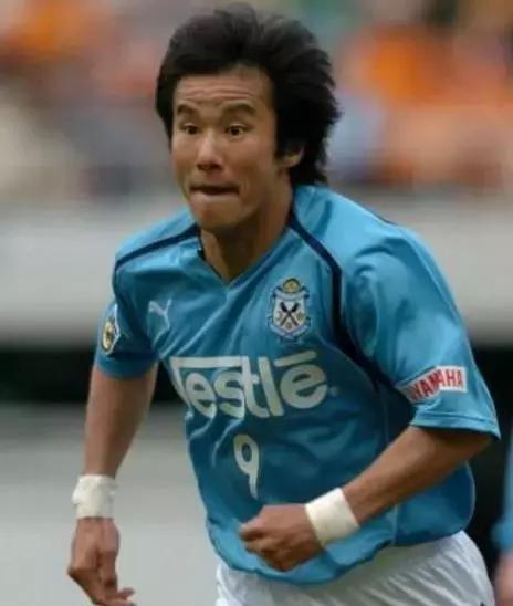 你觉得足球史上的最佳进球是哪个,你认为哪项田径纪录最难打碎