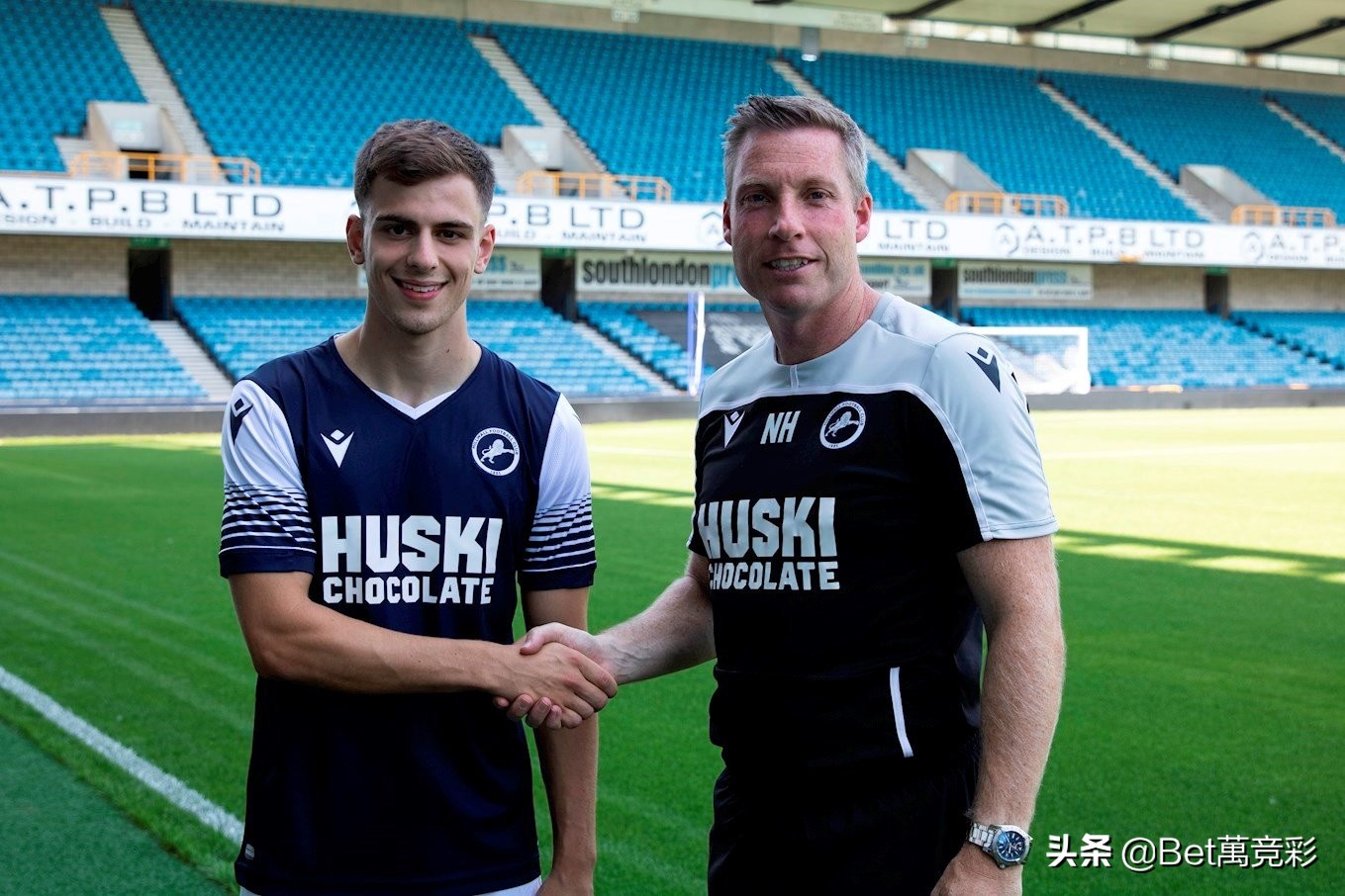 足球英冠每天比分推荐,周六足球大比分球队预测推荐