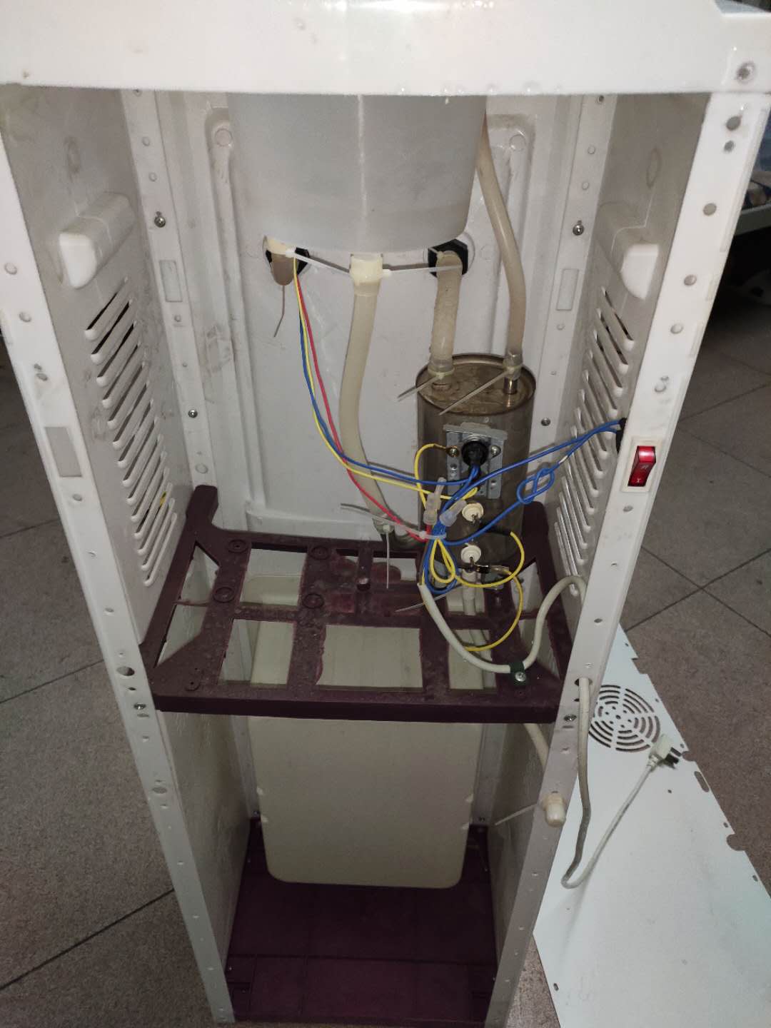 饮水机清洁消毒剂,闵行区饮水机清洁