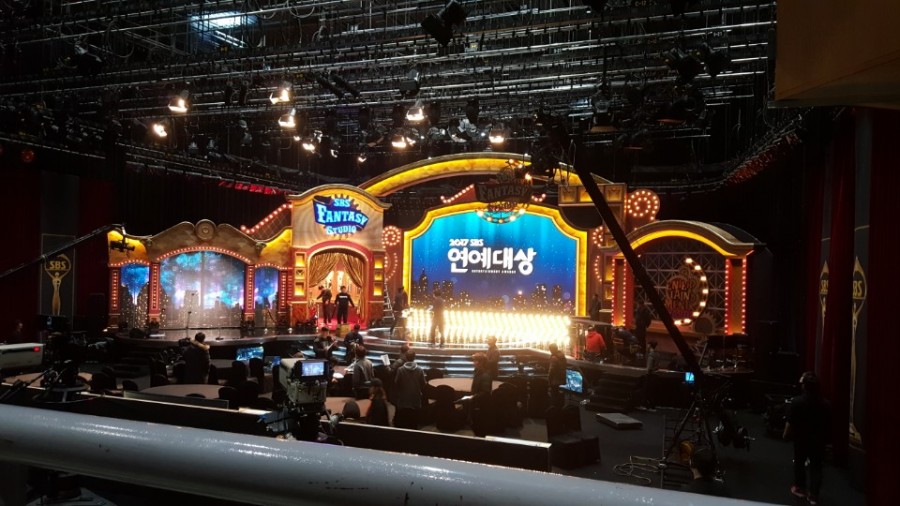 韩语中的定语词尾有哪些,韩语是动词结尾还是形容词结尾