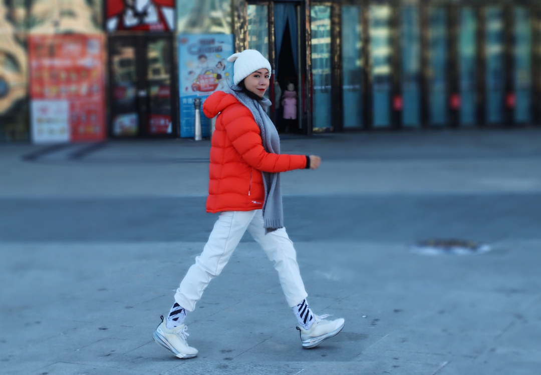 #头号运动玩家#穿1000蓬羽绒服在零下二三十度跑步什么体验