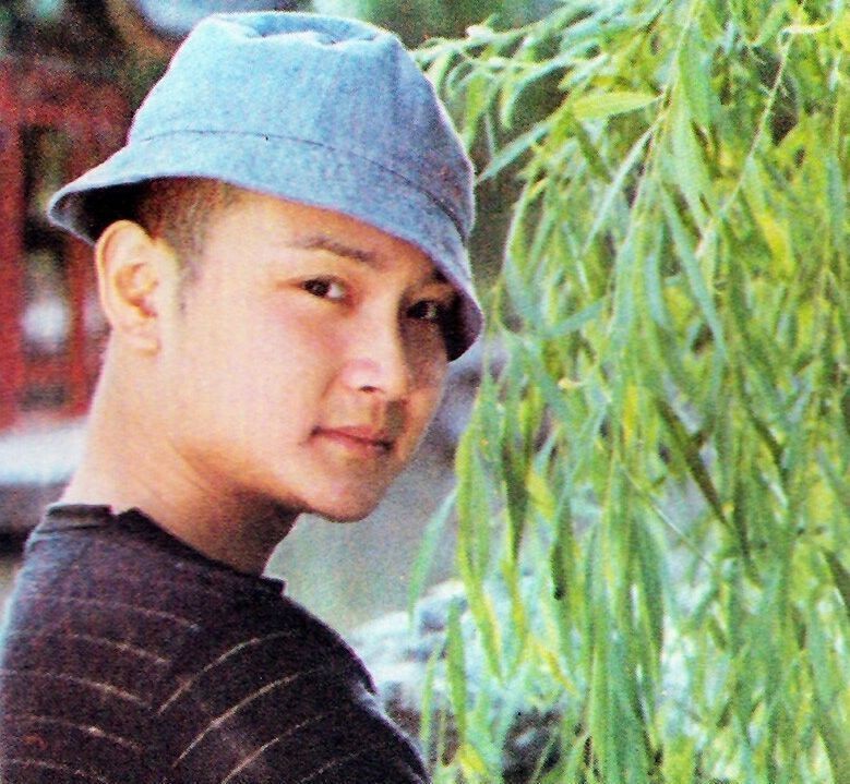 欧阳奋强的婚姻生活,18岁遇见初恋25岁与初恋步入婚姻