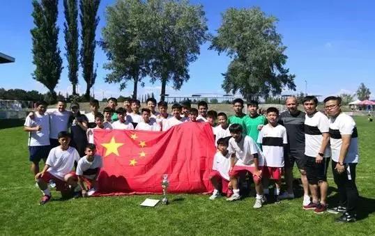 6战全胜24粒进球0失球，中国U13欧洲夺冠受瞩目