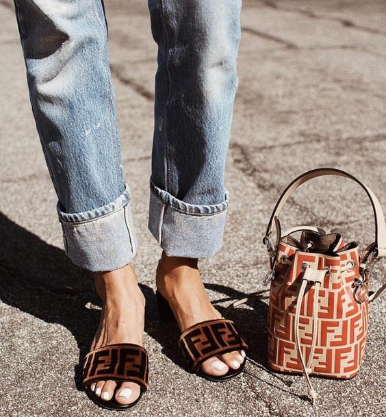 耐看又不磨脚的休闲鞋,又潮脚感又好的鞋