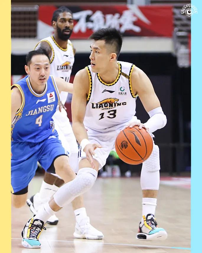 cba球鞋面面观排名,cba球鞋上脚闪击3