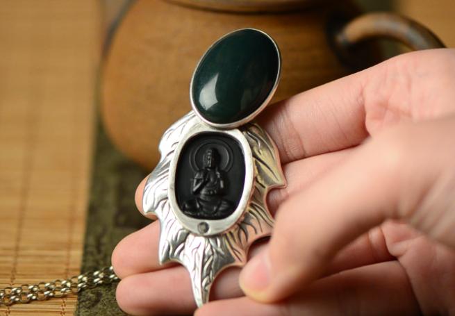 什么是生肖本命佛,什么样的人适合戴本命佛