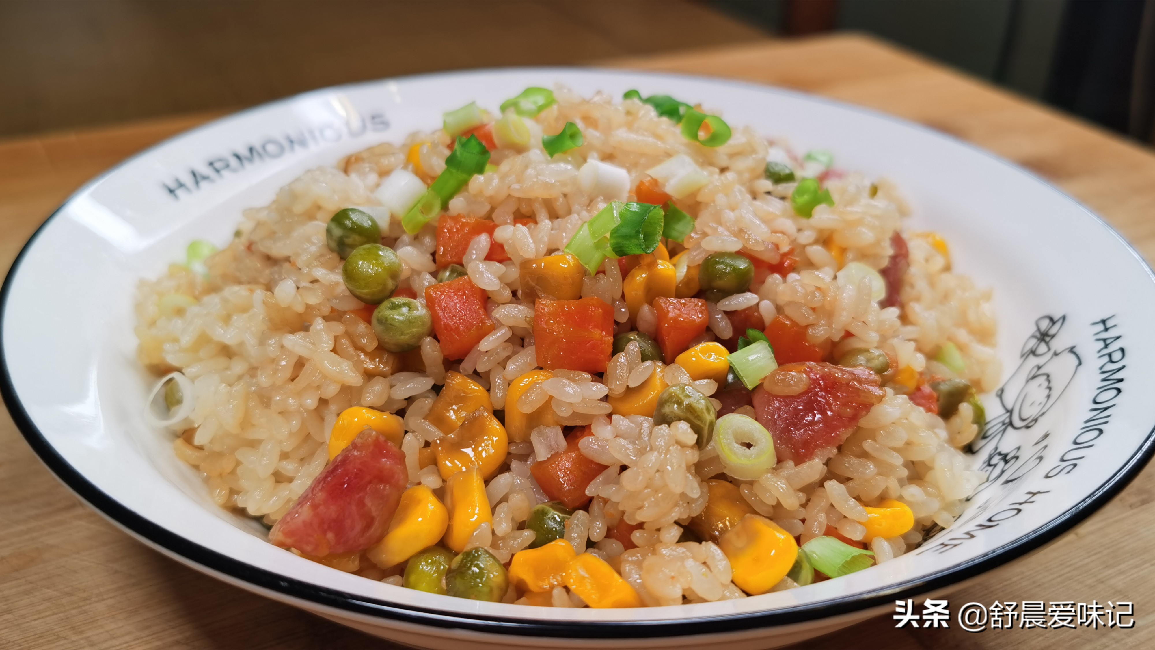 电饭锅焖饭最简单做法,电饭锅懒人焖饭最好吃做法