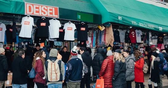 新手如何实现摆地摊月入20000,摆地摊最赚钱的4个方法