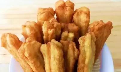 炸油条的小苏打就是食用碱吗,小苏打和食用碱和面能炸油条吗