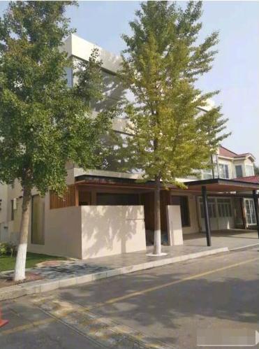 江一燕的豪宅被拆了吗,江一燕别墅被拆