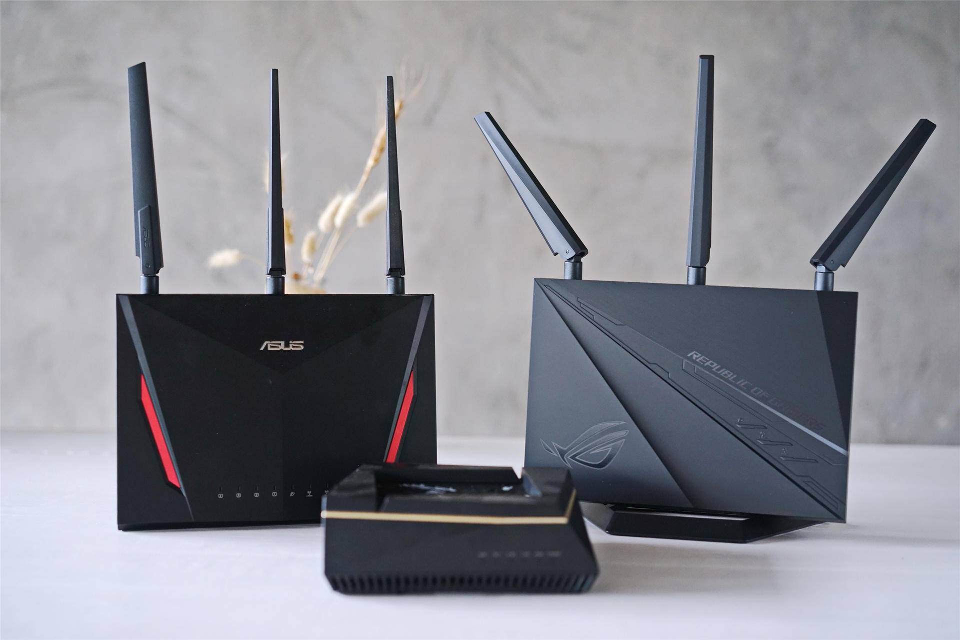 rogac2900路由器测评,roggt-ac2900双频游戏路由器开箱