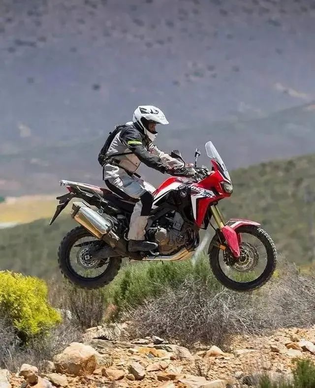 二十万左右最好的摩旅车,最舒服又最便宜的摩旅车型