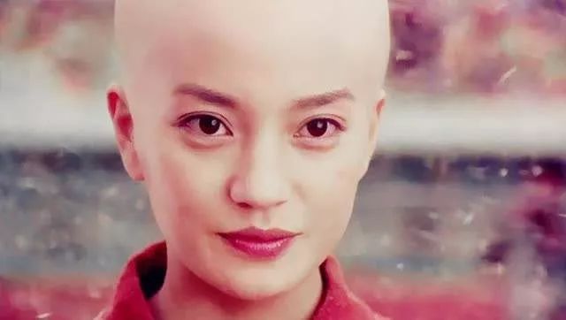 有一个姑娘她有一些任性她还有一些嚣张，为什么她能成为人生赢家