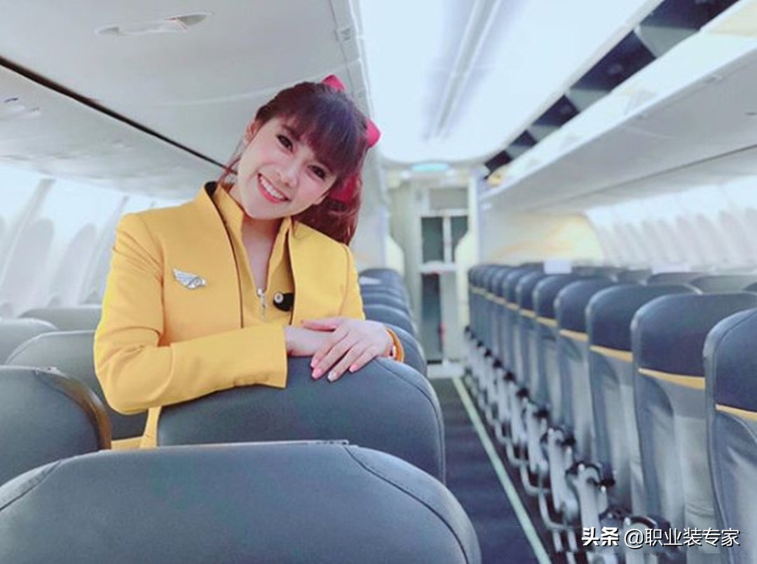 泰国酷鸟航空空姐服,泰国国际航空公司制服特点