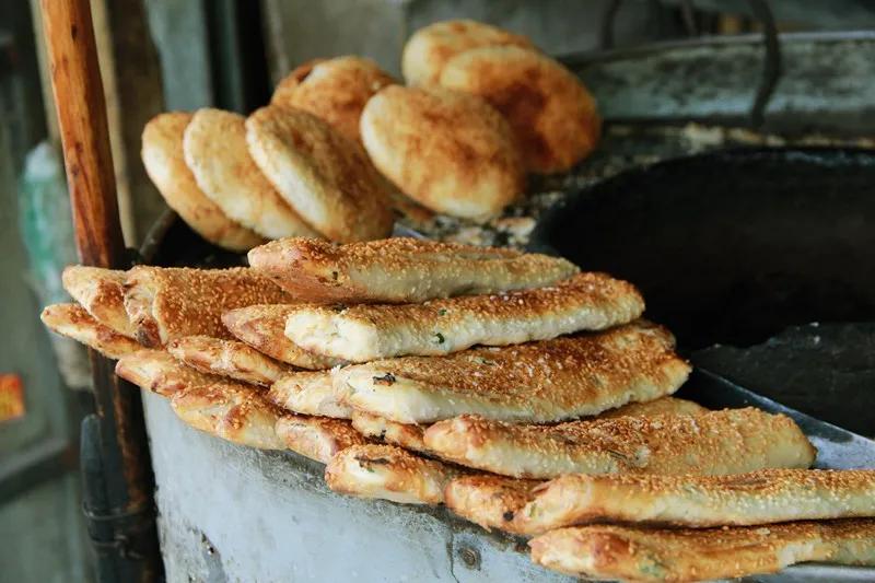 南京朱记小郑酥烧饼地址,南京朱记小郑酥烧饼在什么地方