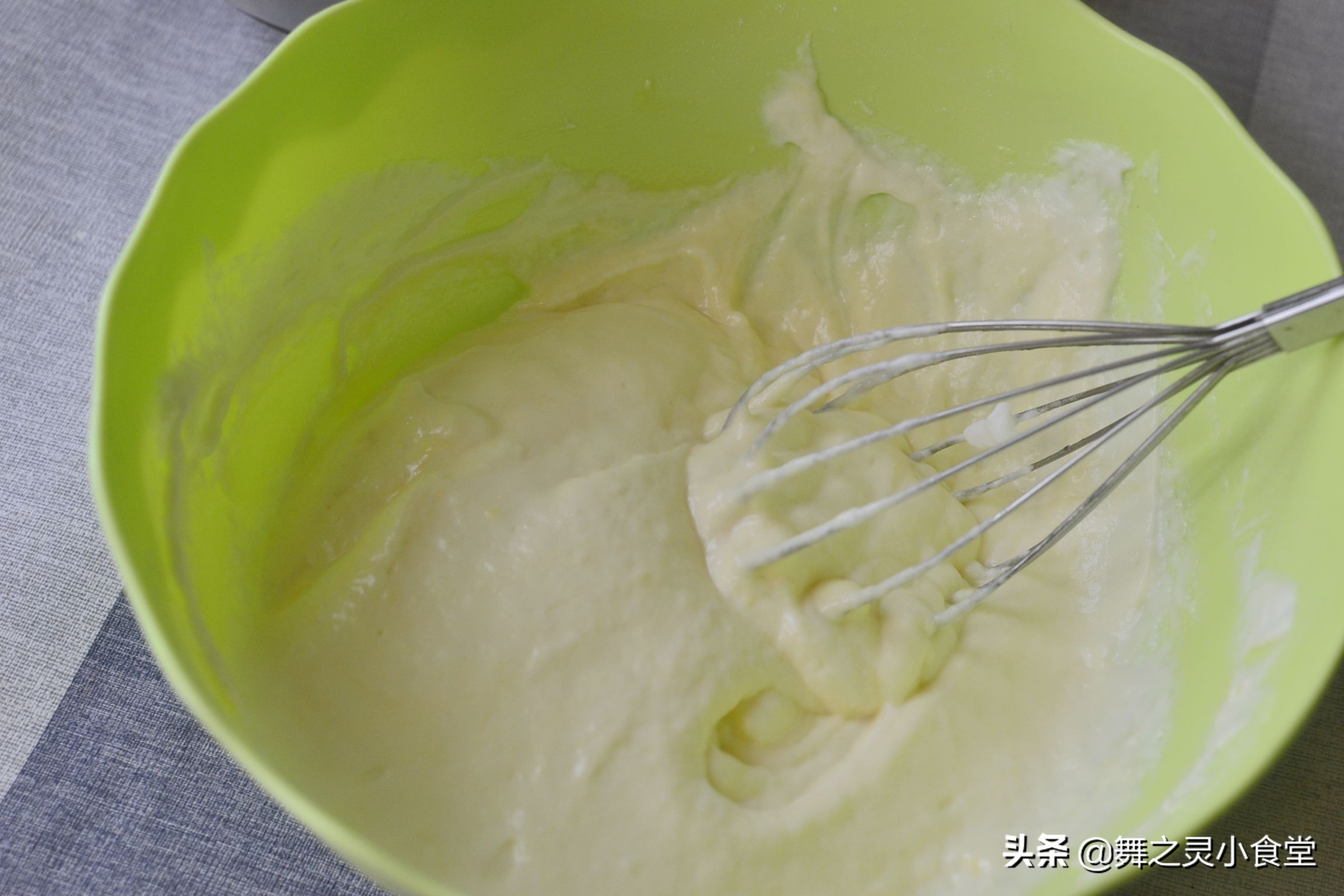 用旺仔牛奶和鸡蛋做蛋糕不用烤箱,8寸蛋糕鸡蛋不用分离烤箱做法