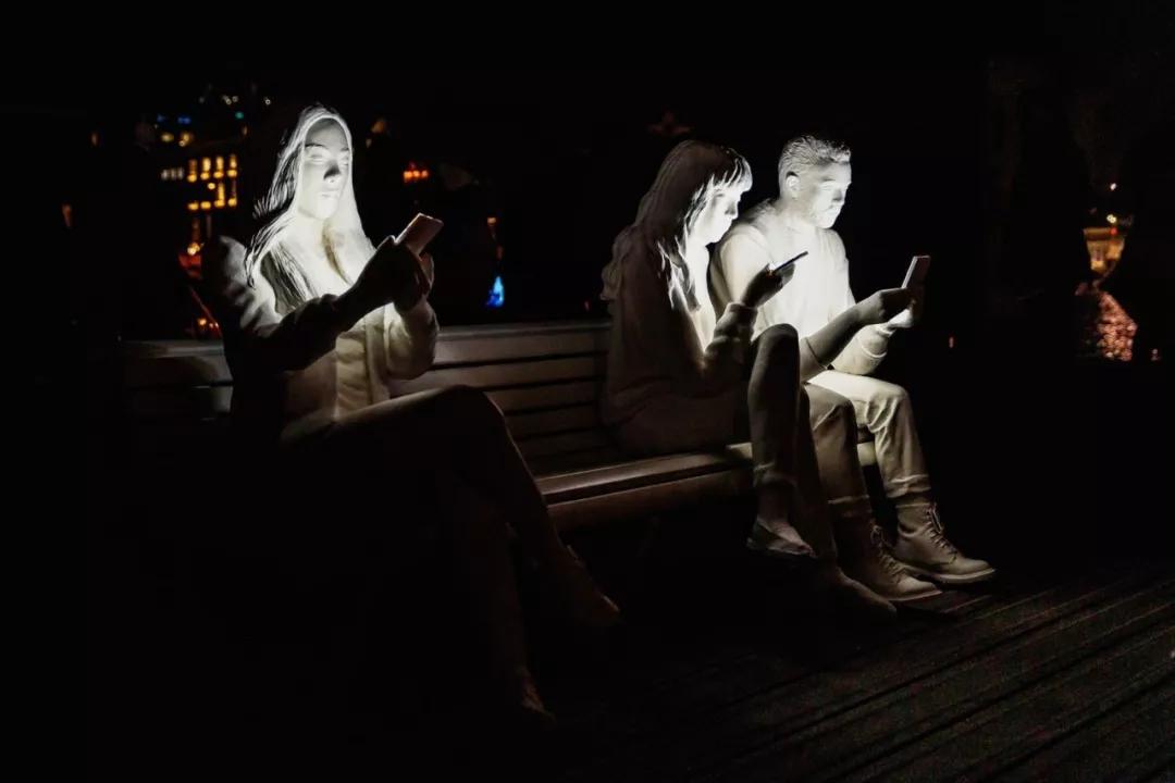 美得足以让人忘记时间流逝,美得让人静止的瞬间