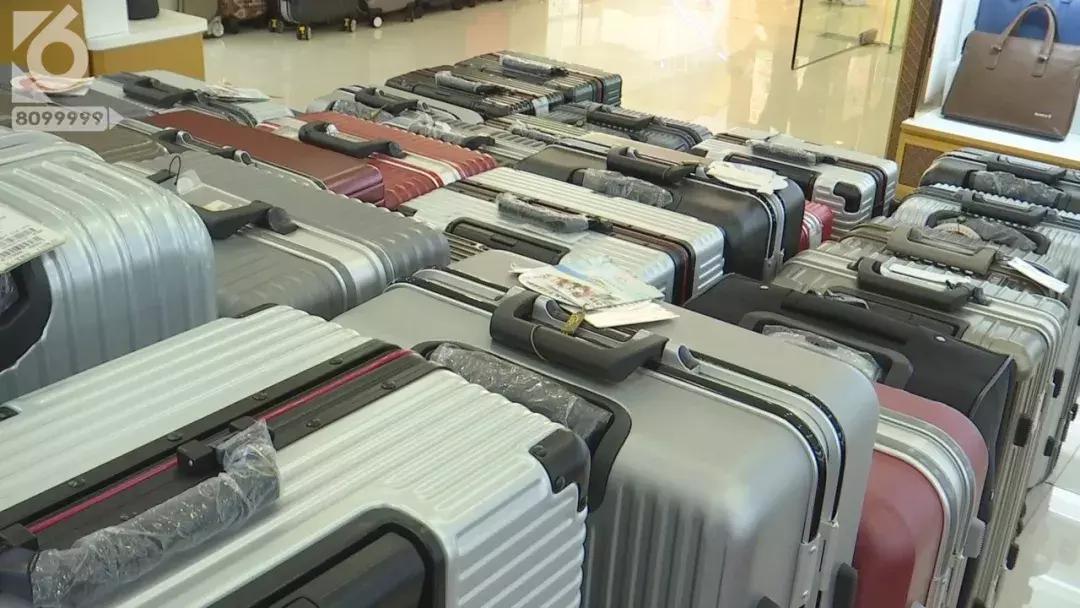 用最简单办法打开密码行李箱,怎么使用行李箱上的密码