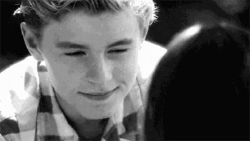 大S因儿子和老公翻脸：家有0-18岁男孩，究竟怎么养更优秀？