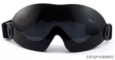 滑雪镜哪种品牌好,什么牌子的滑雪镜好用又实惠