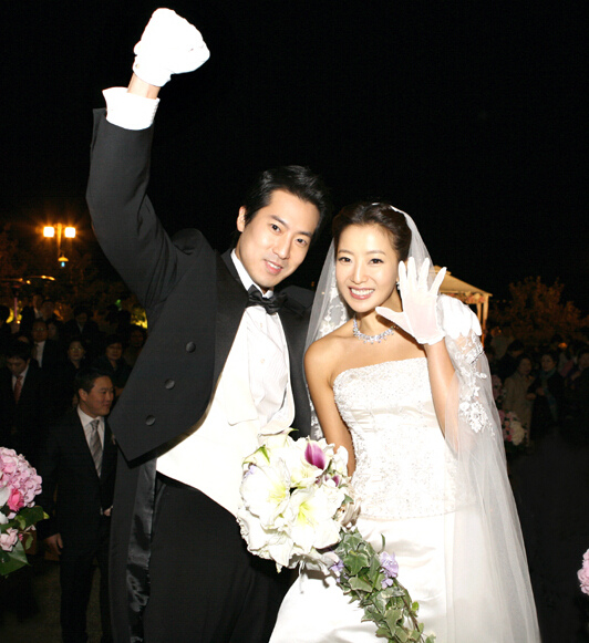 朴信惠结婚请了哪些人,韩国女星嫁给中国的有哪些