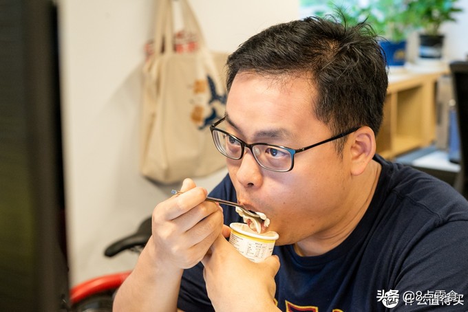 试吃自己最喜欢的冰淇淋,试吃各种冰淇淋视频