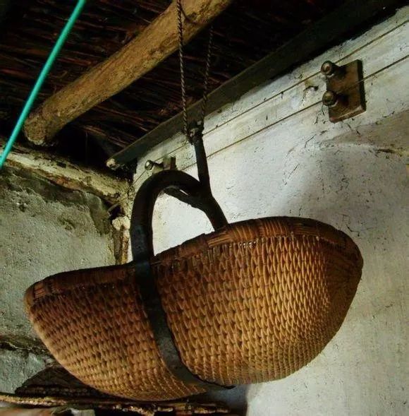 九张折射过年气氛的照片,百张罕见的过年老照片这才是年味