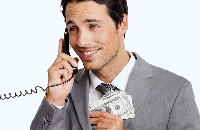 打雷天屋内哪些事不能做,打雷在家不能做的几件事