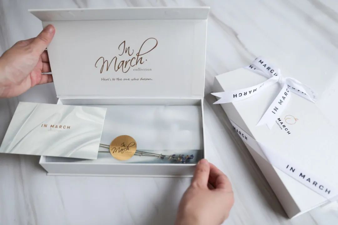 双面真丝枕套加真丝眼罩,宅家必备的高颜值睡衣