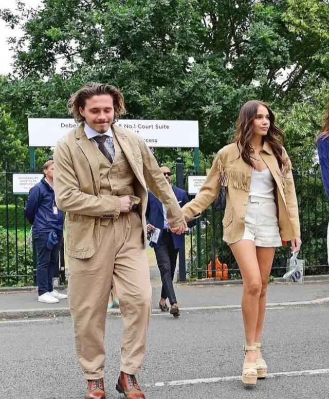 贝克汉姆的三个儿子照片帅气,贝克汉姆三儿子成长记