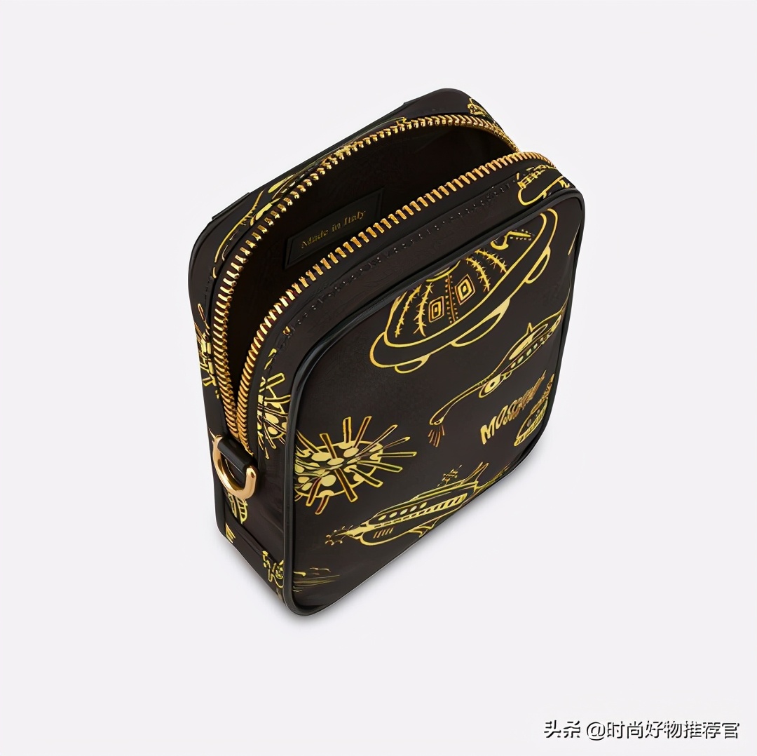 moschino小熊牛仔夹克包,moschino图案外套