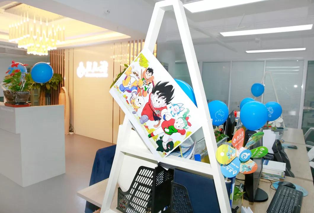 只有越来越强大才能越相信童话,只有越来越强大才能越战越勇