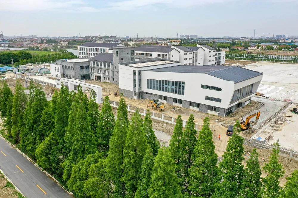 学区变动已经入学的会变吗,学区变了还要中途转学么