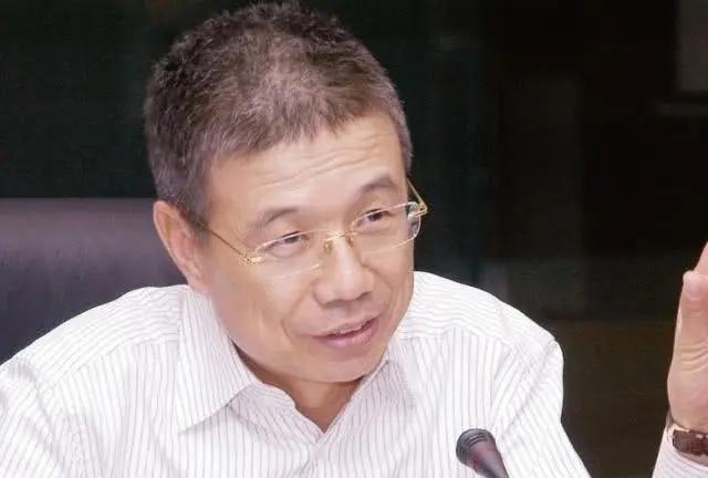 他骗了中国女人20年，赚来身价450亿