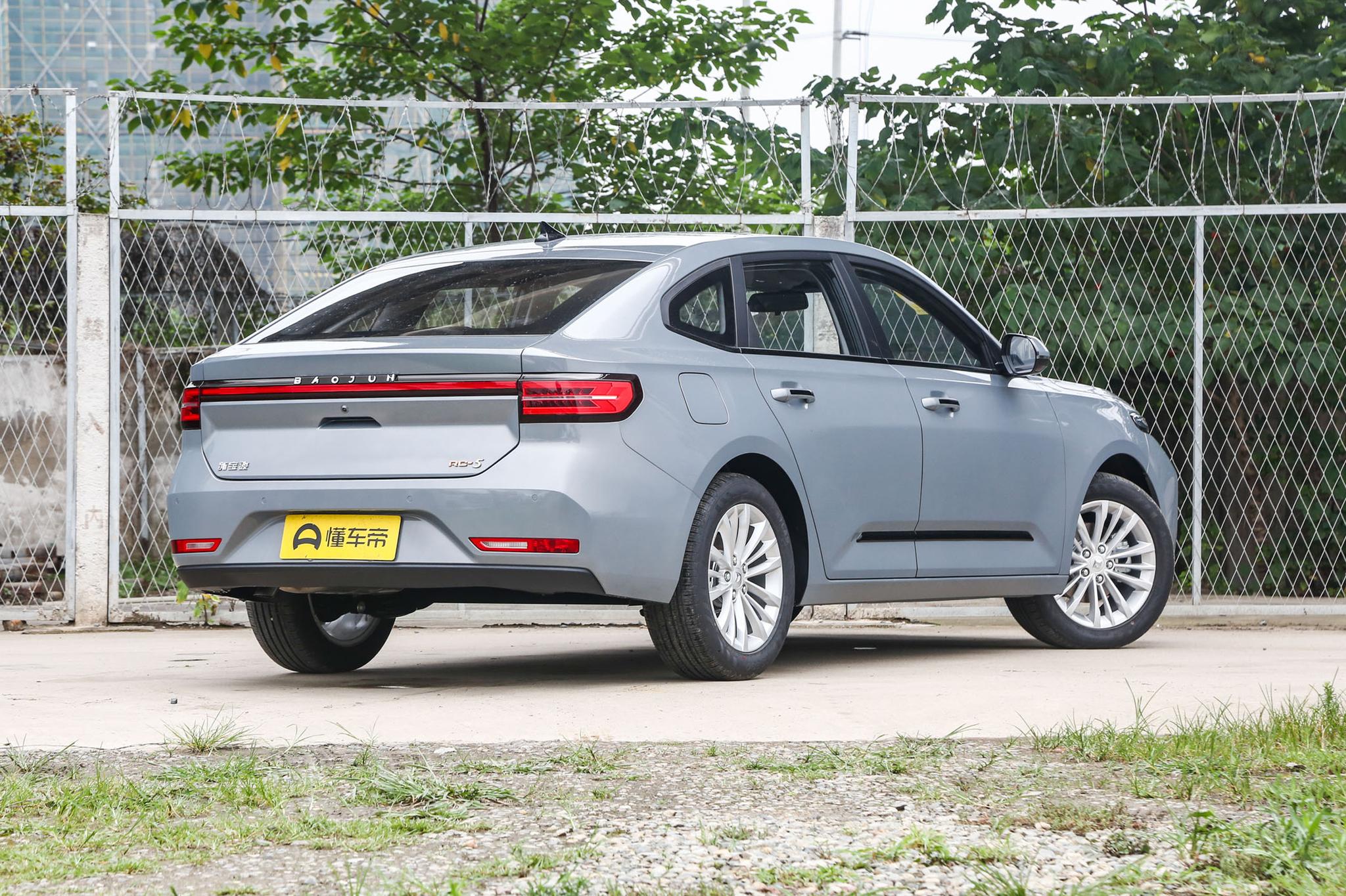 8万落地代步车省油,新车推荐5-8万代步车哪款好点耐用