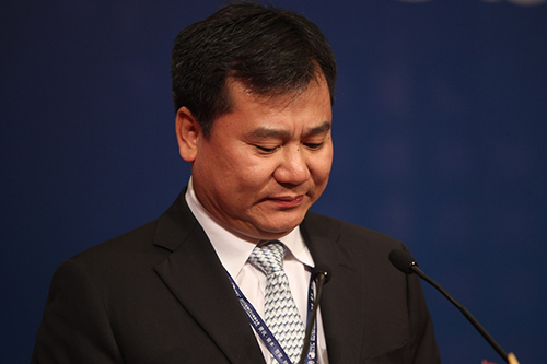 恒大许家印怎么赚的第一桶金,许家印九字诀开启恒大新征程