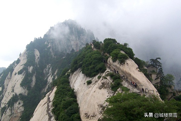 华山旅游景点怎么去,华山旅游怎么玩详细过程
